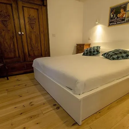 Appartement Garden Cavour App. Blaz Cir: 00127200625
