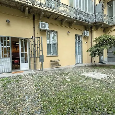 Garden Cavour App. Blaz Cir: 00127200625 Appartement Turin